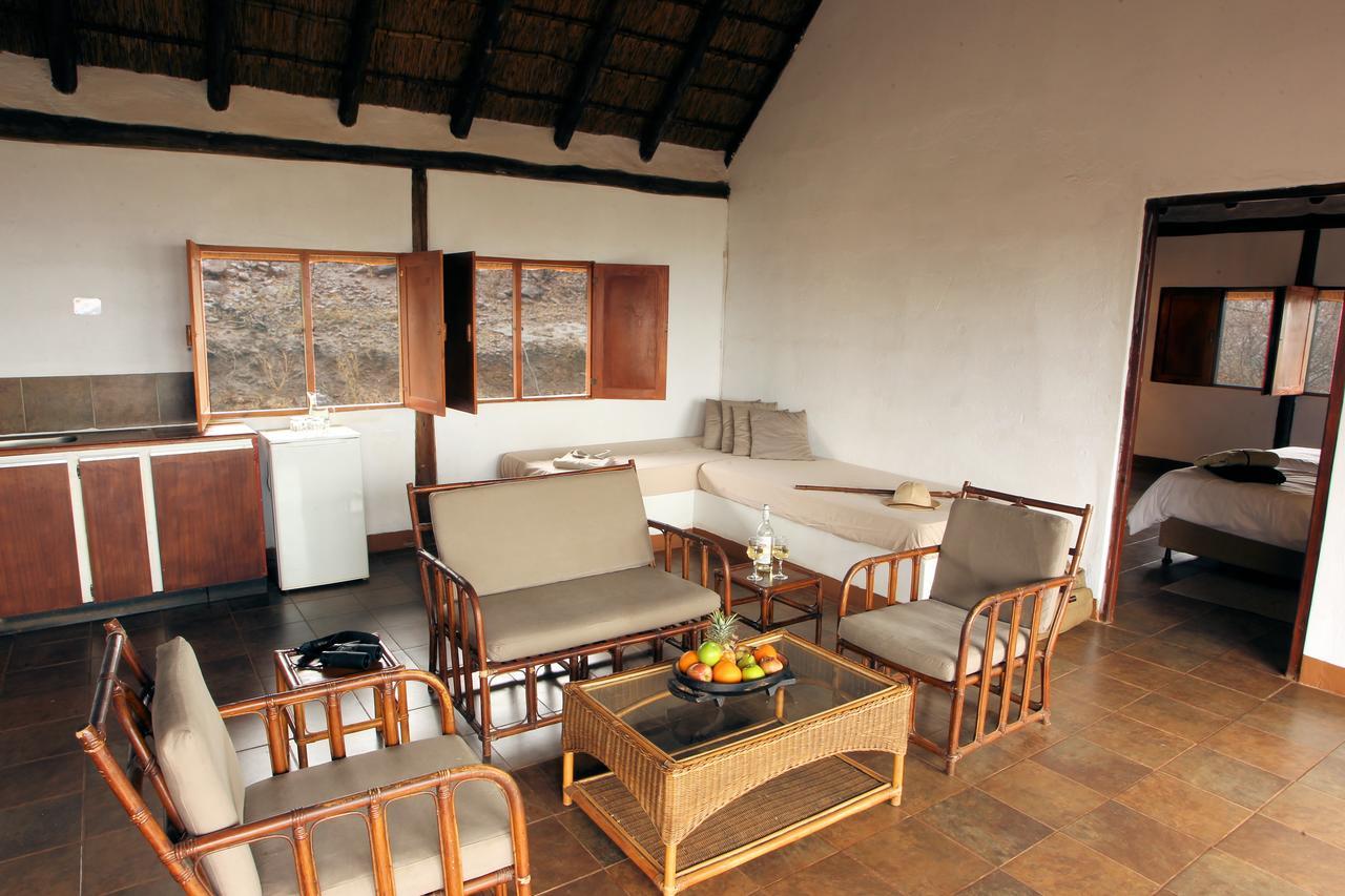 Nkwazi Lake Lodge Pongola Esterno foto
